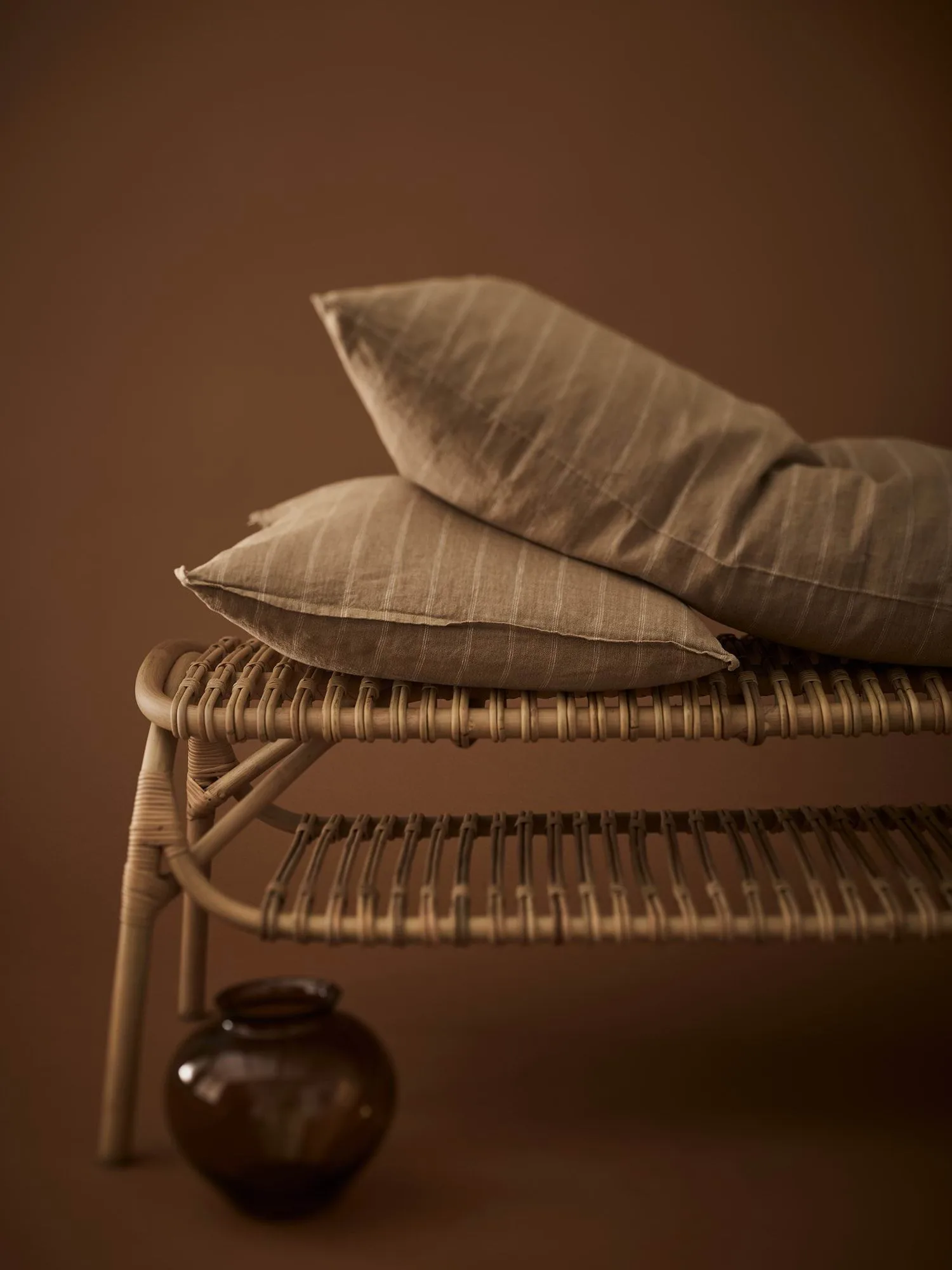 Dalia cushion cover, Warm yellow, 50x90 cm Tell Me More
