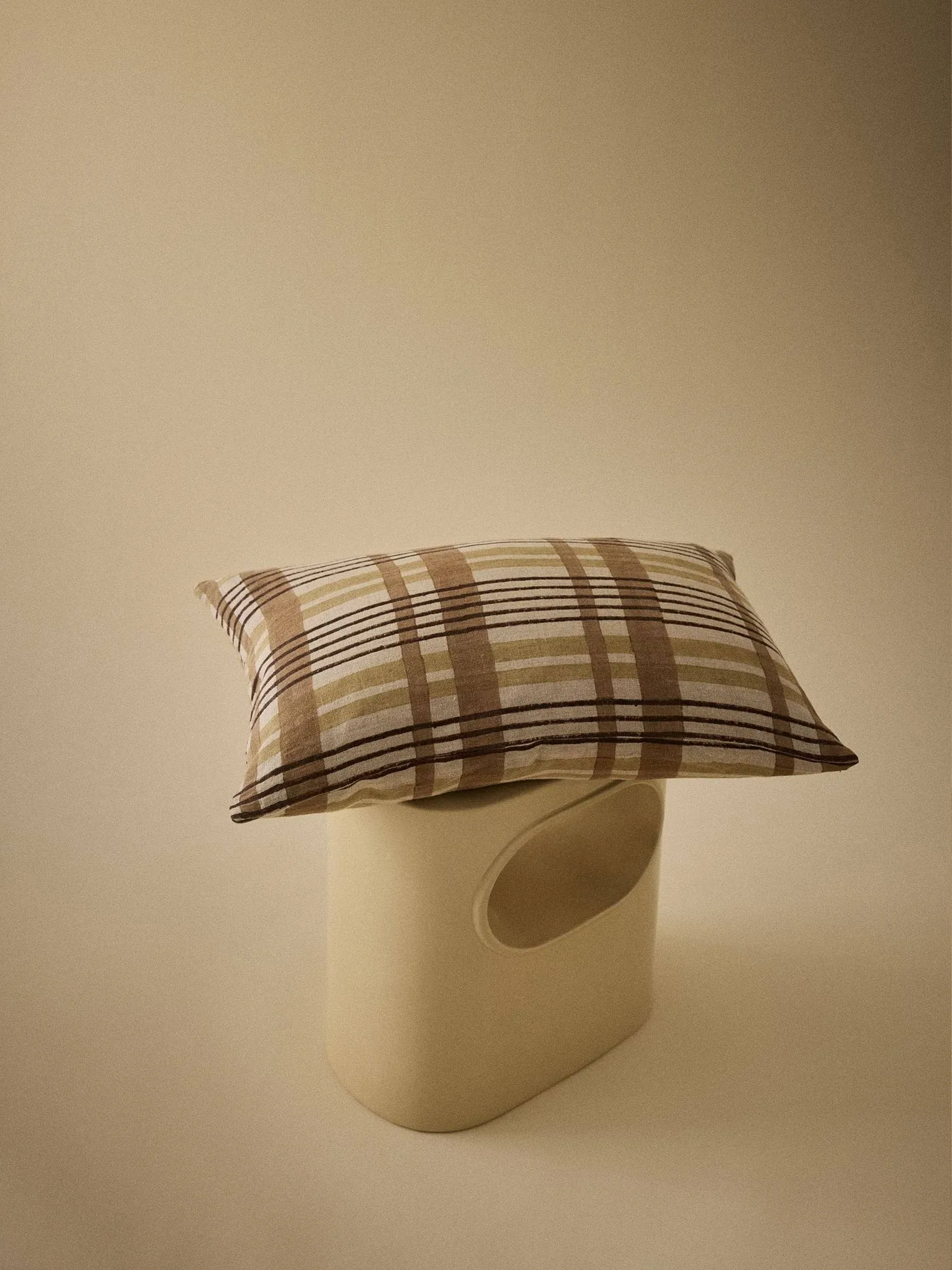 Nico cushion cover, Block print brown, 40x60 cm Tell Me More
