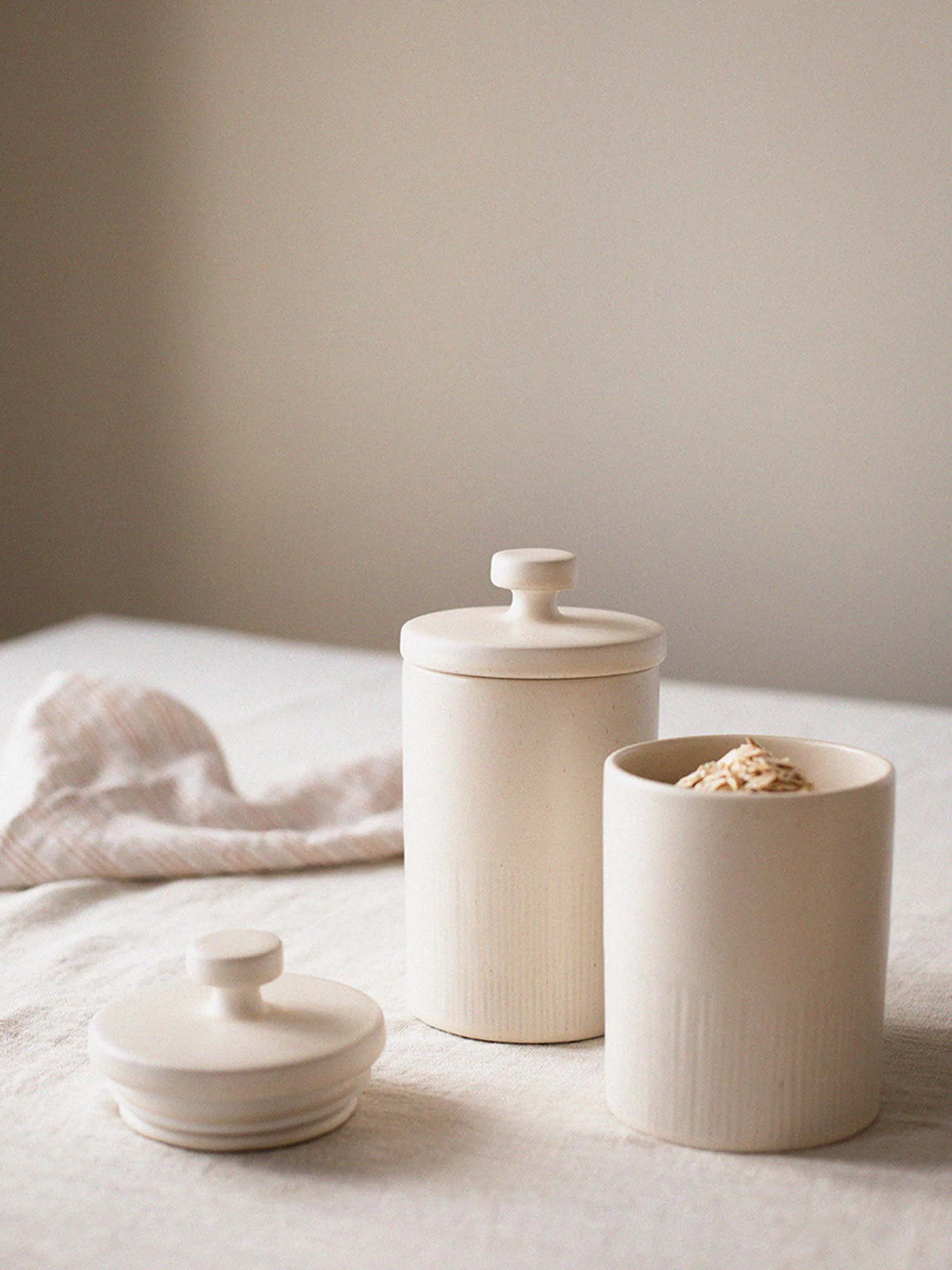 Palermo jar with lid, Offwhite, medium 1.1 L Tell Me More