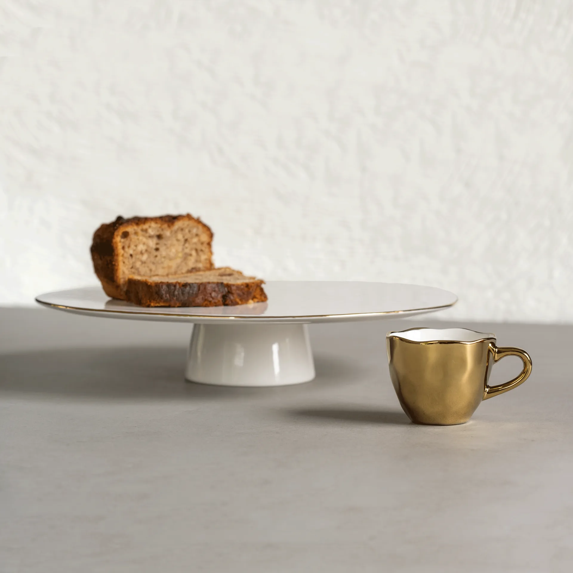 Good Morning cake saucer Ø29 cm, White-gold URBAN NATURE CULTURE