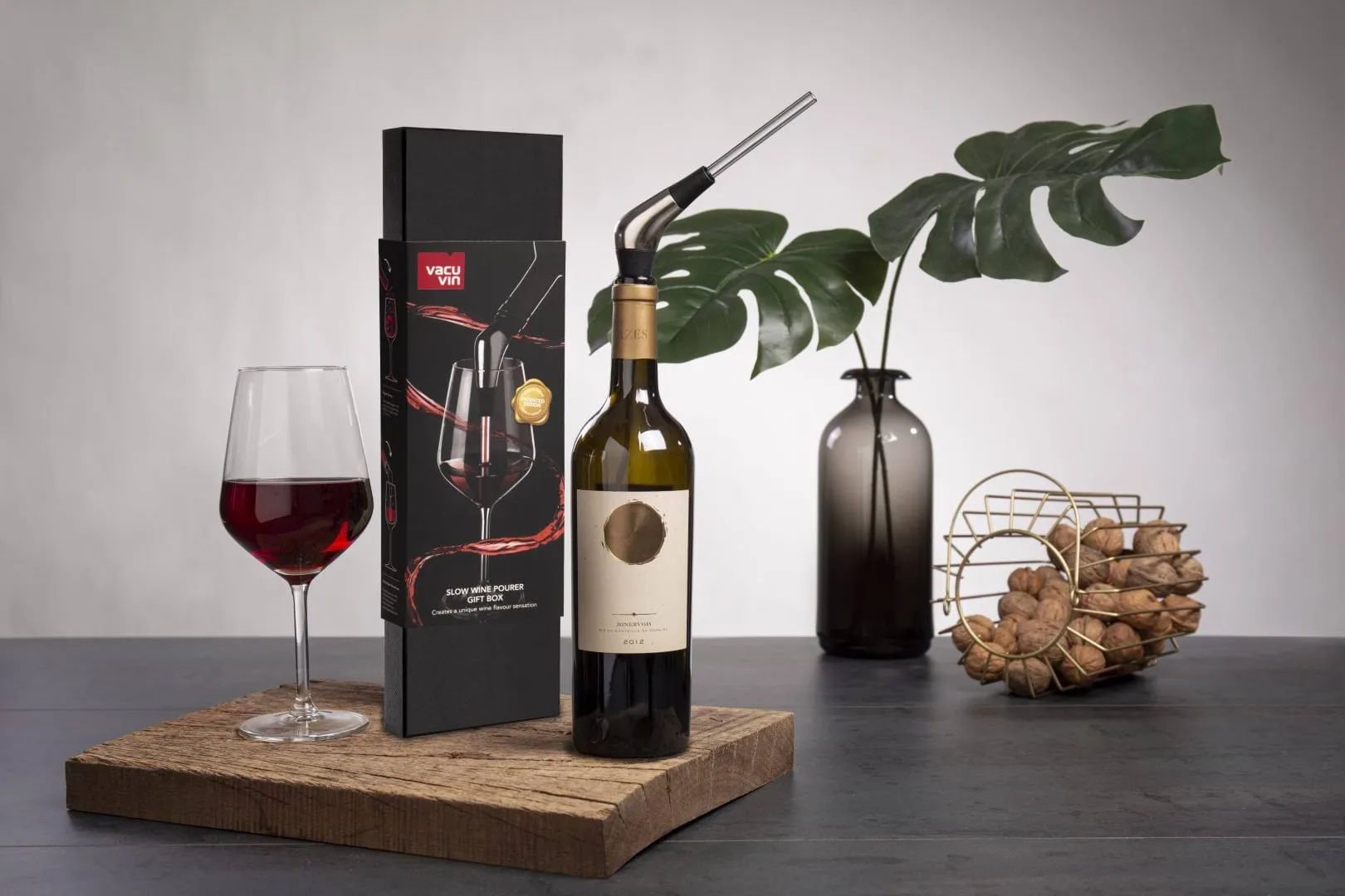 Vacuvin Slow Pourer gift set, Black Vacuvin