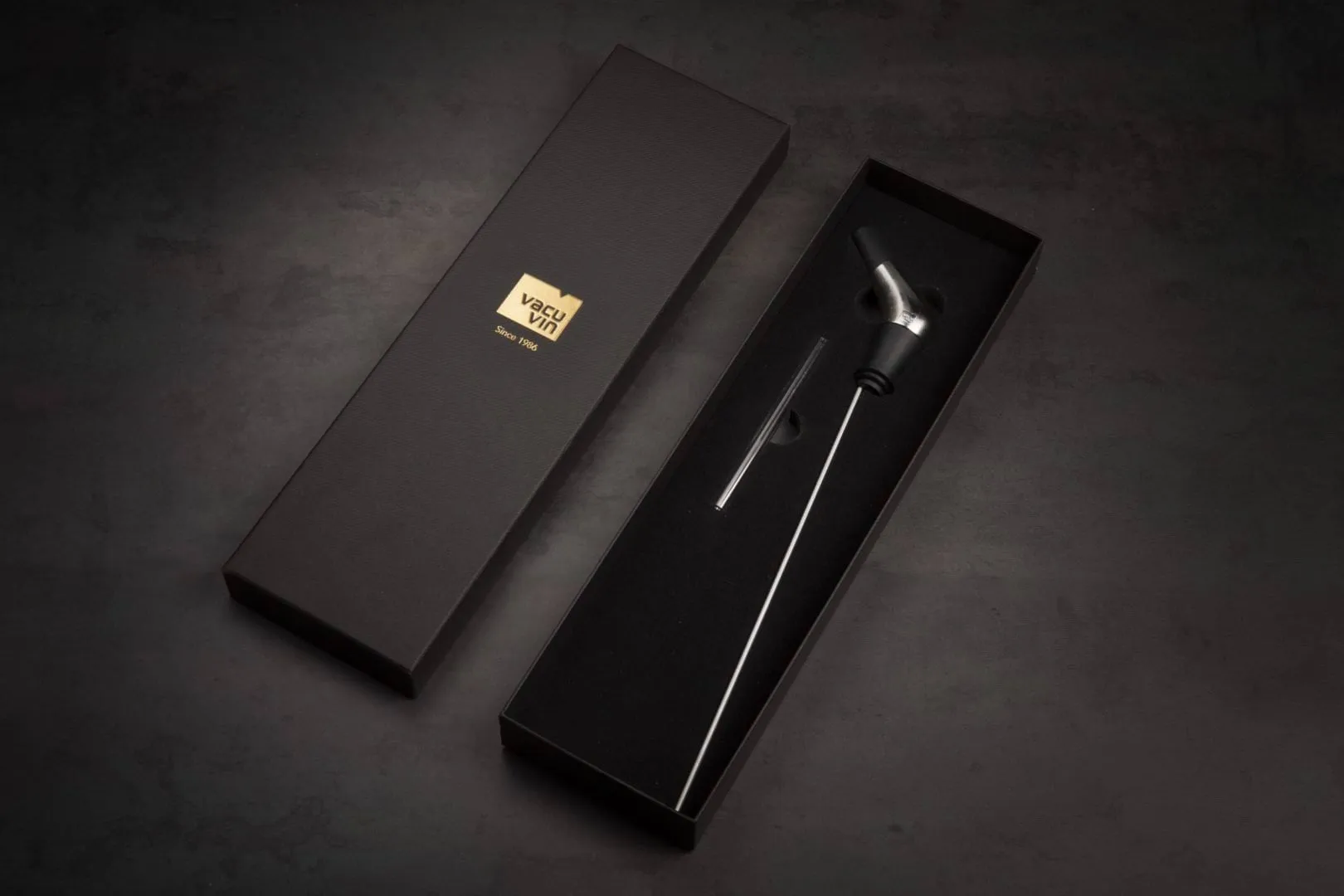Vacuvin Slow Pourer gift set, Black Vacuvin