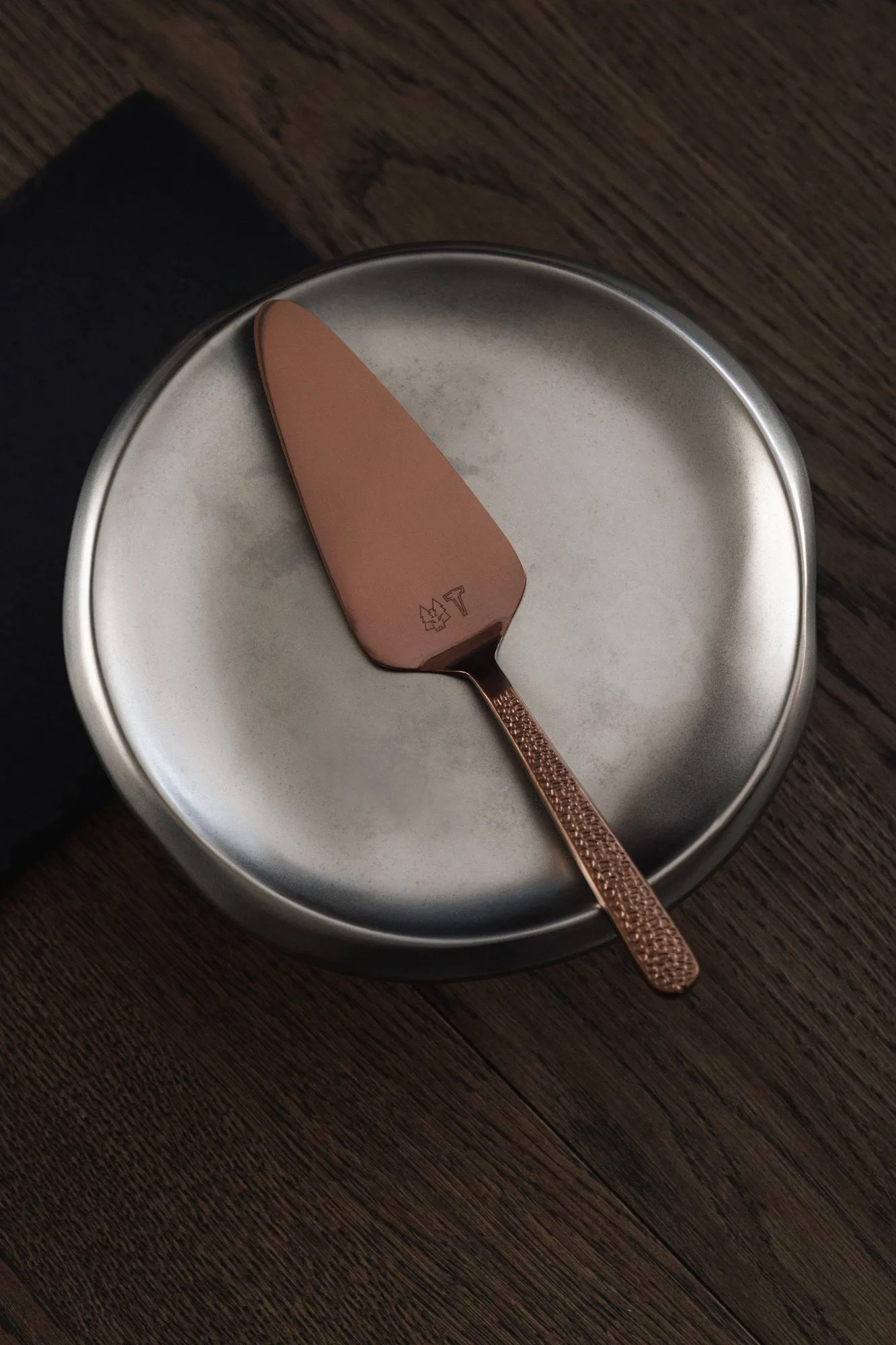 Frost cake server, Copper, 24 cm Vargen & Thor