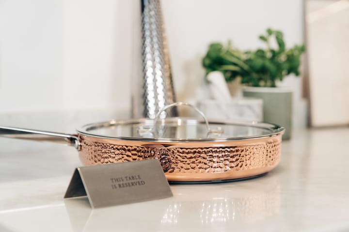 Mjölner hammered sauce pan in copper with lid, Modell Y2 Vargen & Thor