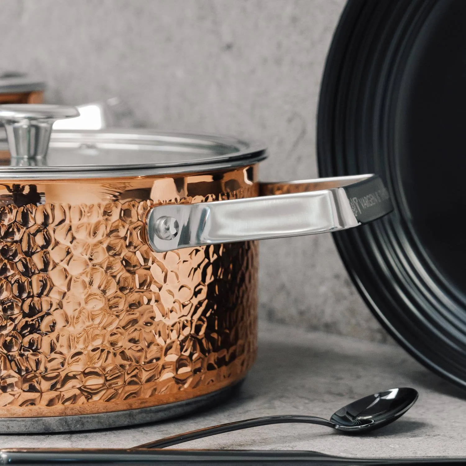 Mjölner Noelle casserole, Polished steel, 2.8 l Vargen & Thor