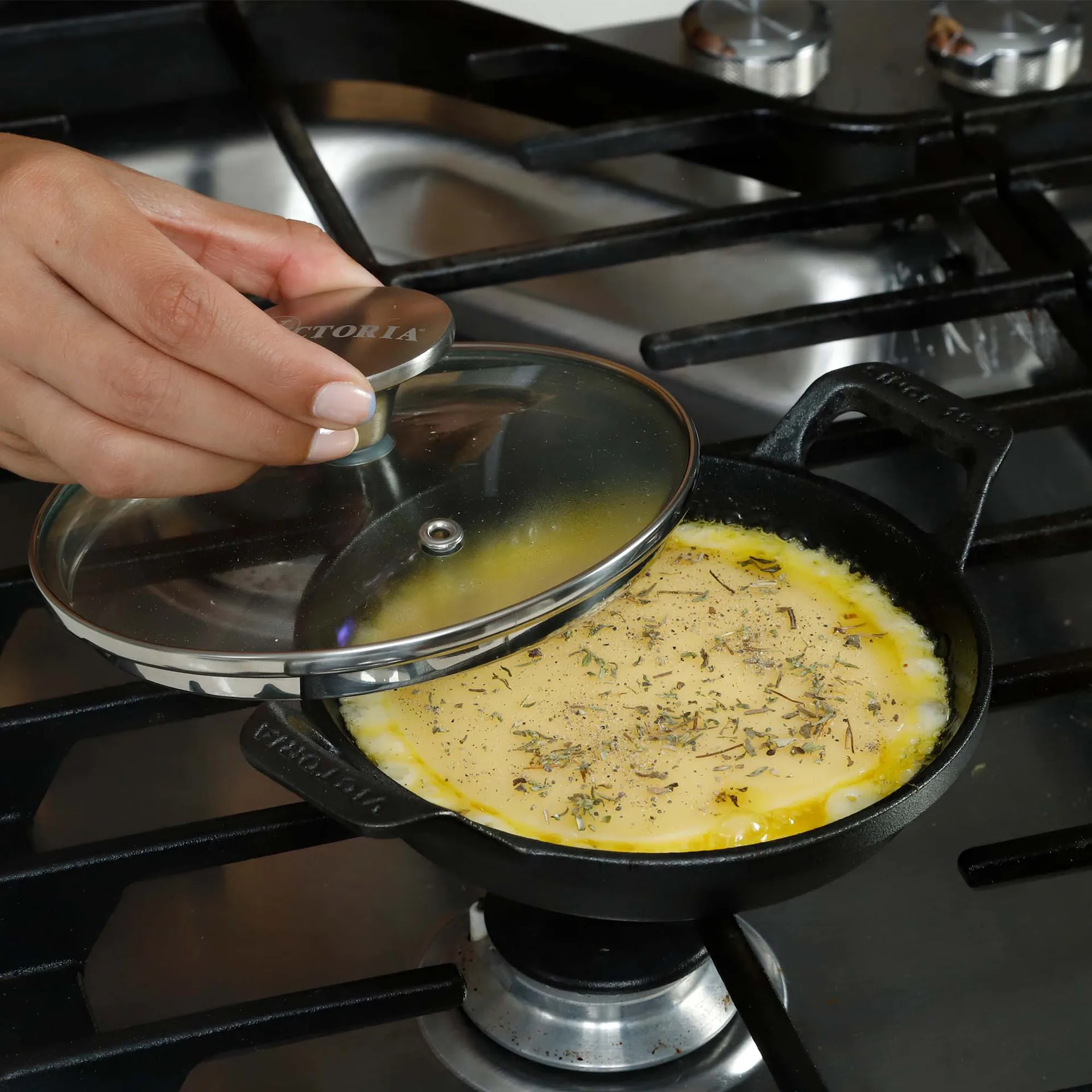 Mini round casserole with glass lid enamelled cast iron, Ø14 cm Victoria