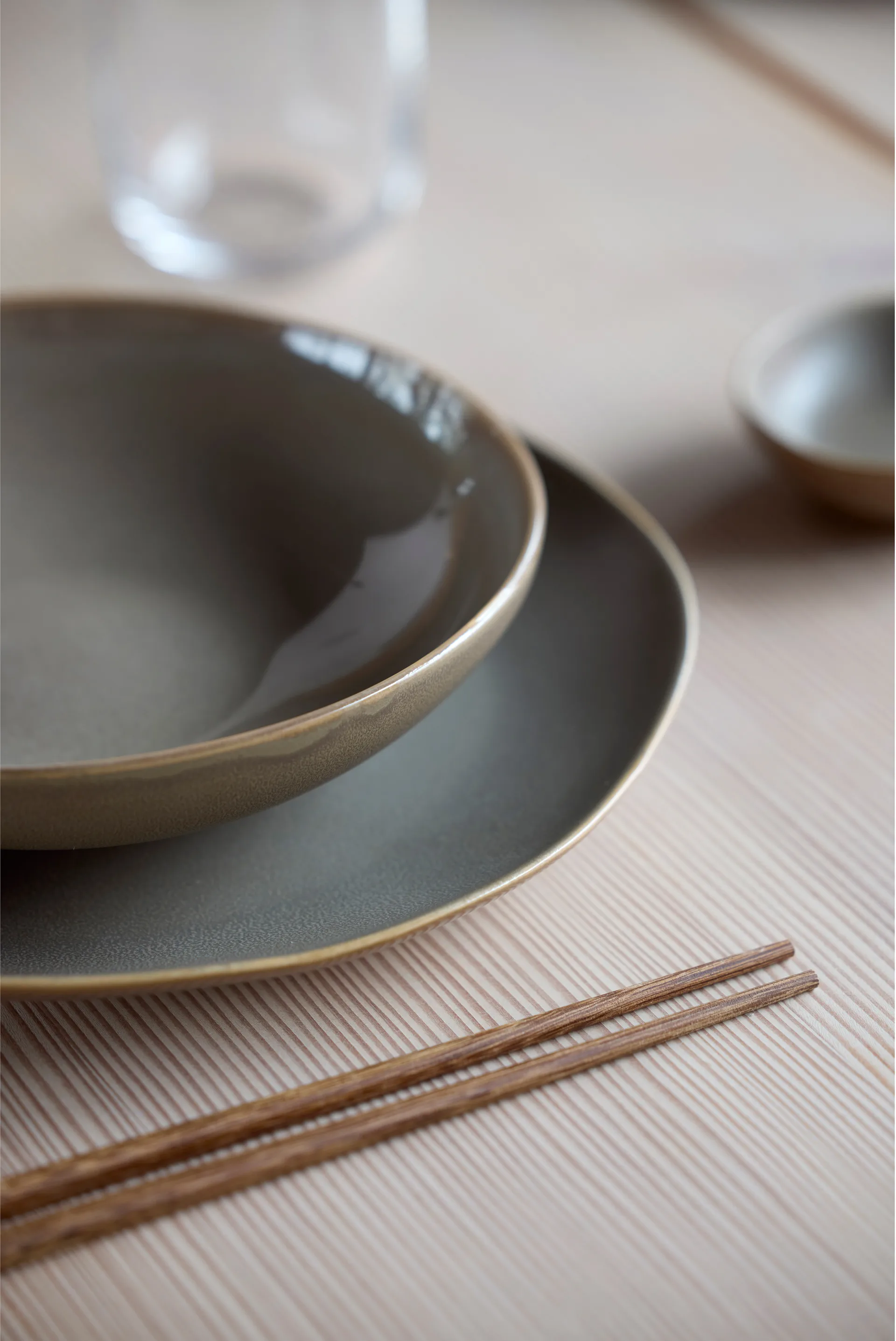 Shoku bowl Ø23 cm, Warm Brown Villa Collection