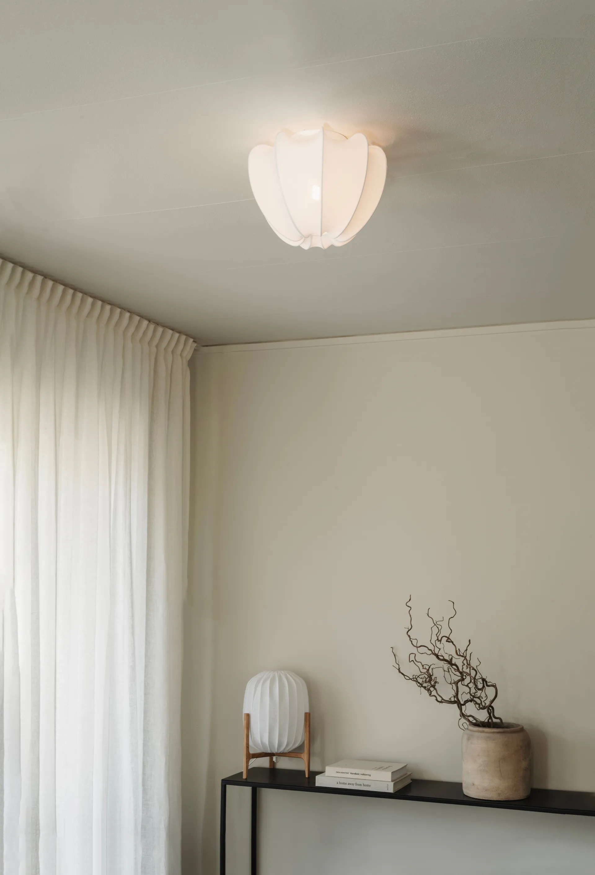 Anna ceiling light mini Ø30 cm, White cotton Watt & Veke