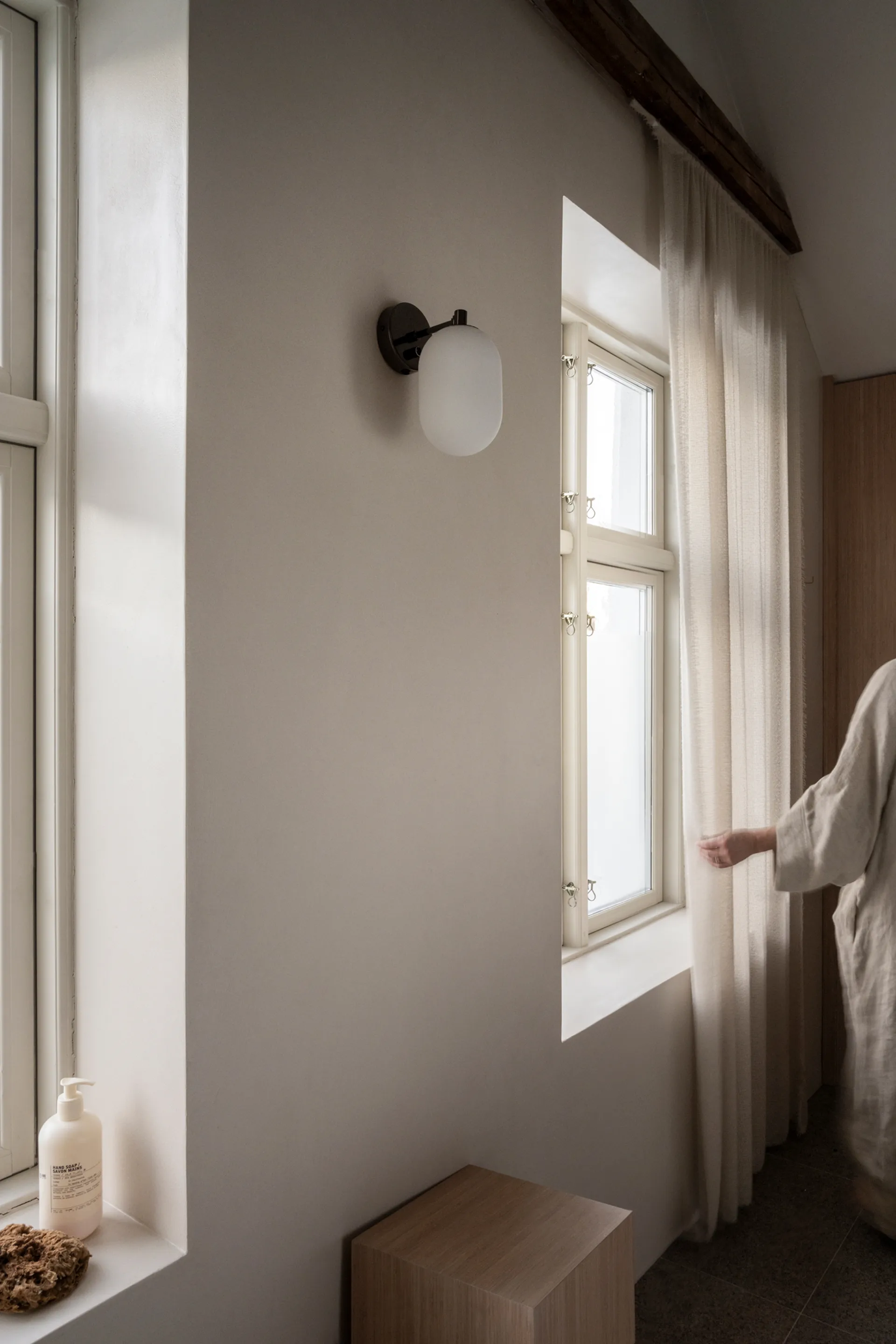 Noor wall lamp 18 cm, White Watt & Veke