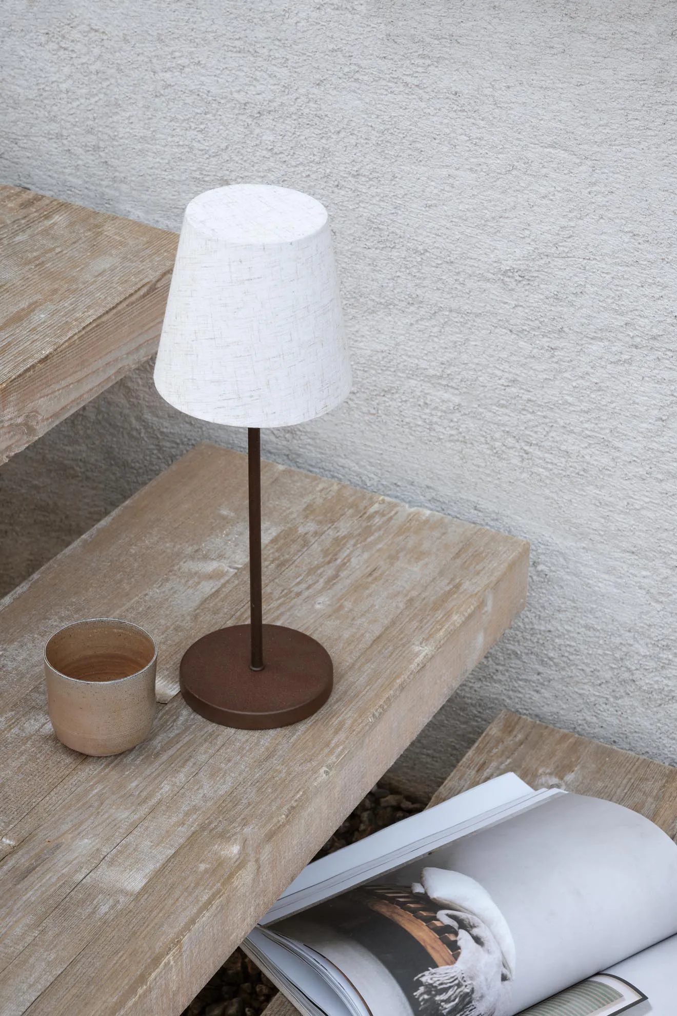 Tyra table lamp portable Ø14 cm, Coffee Watt & Veke