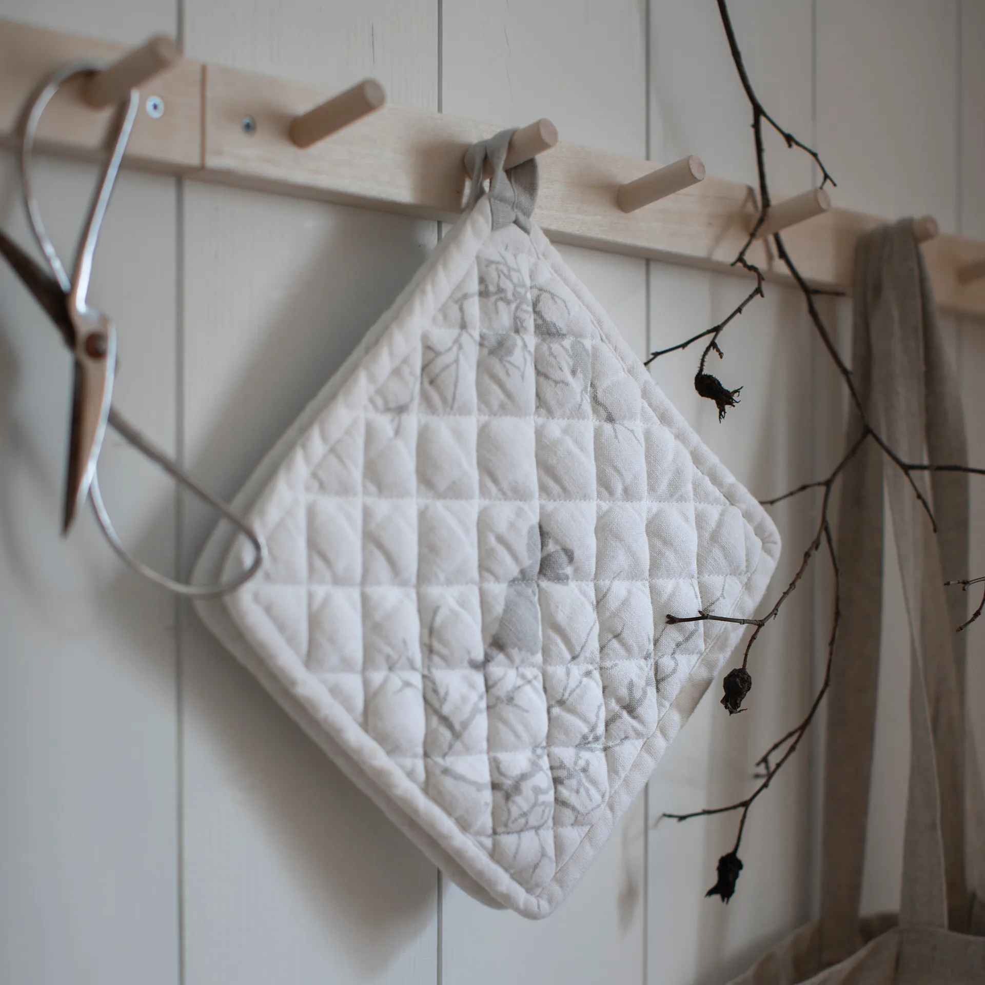 Alv oven mitt 2-pack, white Wik & Walsøe