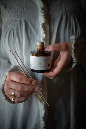 Julemorgen Story reed diffuser - 100 ml - Wik & Walsøe