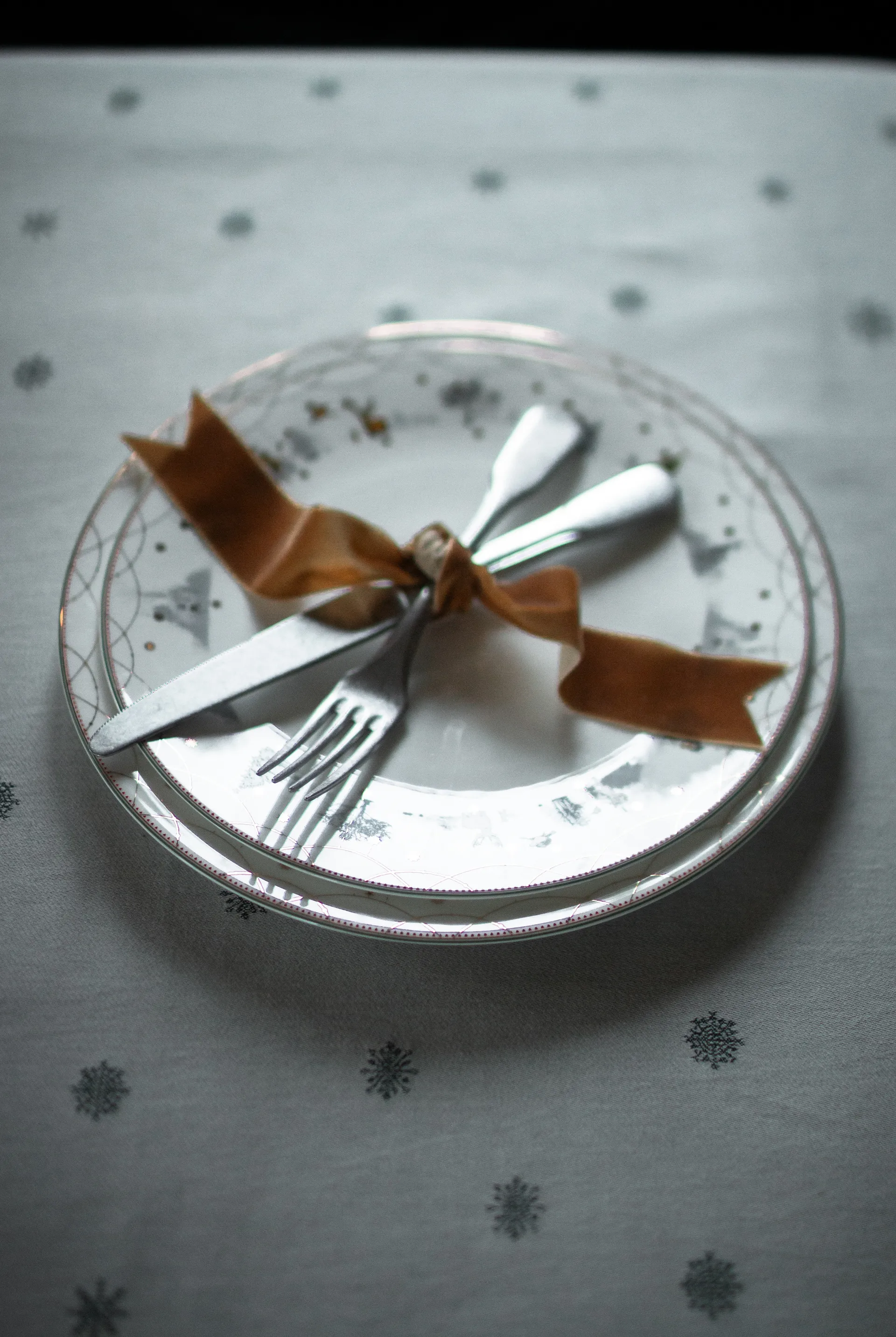 Julemorgen tablecloth, White-green, 140x340 cm Wik & Walsøe