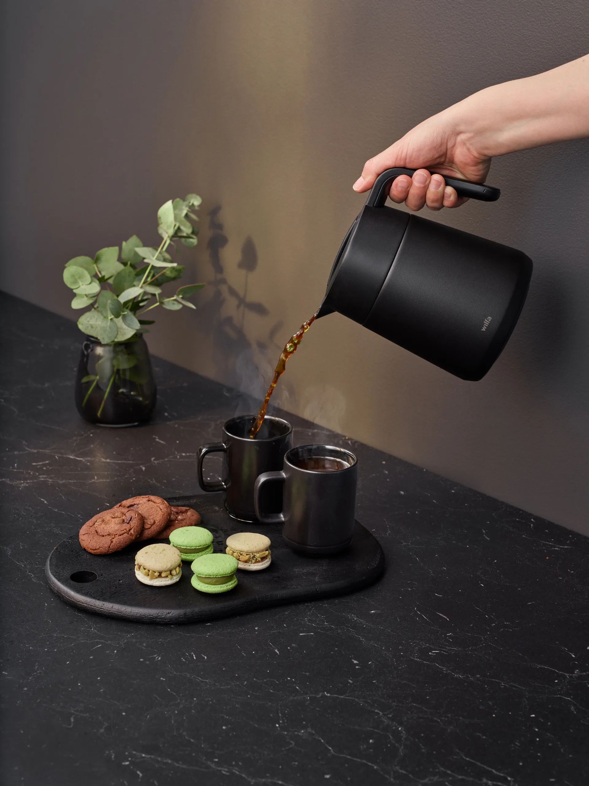 Wilfa Performance thermos jug 1.25 L, Black Wilfa