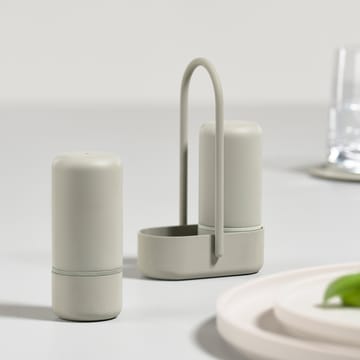 Zone Singles salt and pepper set - warm grey - Zone Denmark