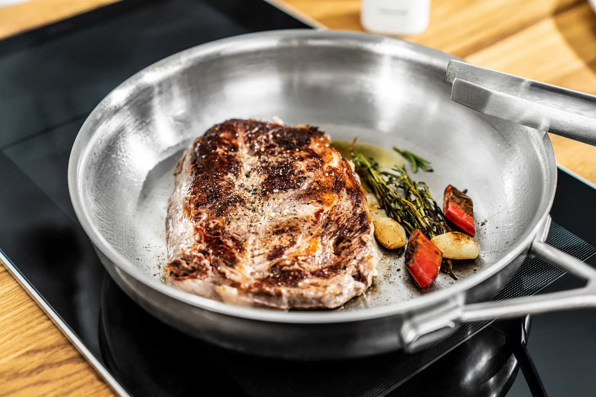 Zwilling Pro stainless steel frying pan, Ø28 cm Zwilling